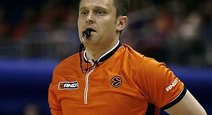 Οι διαιτητές του Ελλάδα-Ολλανδία