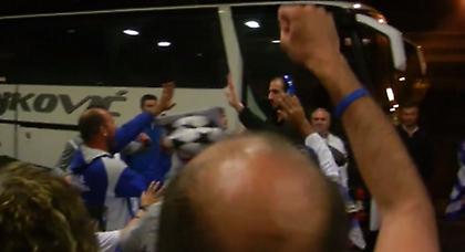 Αποθέωση της Εθνικής στο ξενοδοχείο (video)