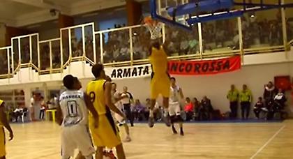 «Τζούρα» από μπασκετική ΑΕΚ (video)
