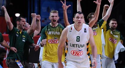 Τα «όργια» του Ματσιούλις (video)