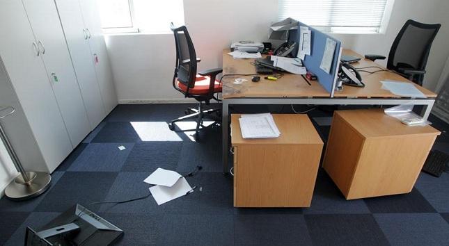 Τέσσερις συλλήψεις για την επίθεση στα γραφεία του ΤΑΙΠΕΔ