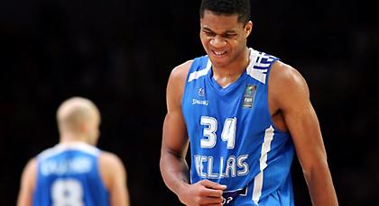 Καλάθης και Αντετοκούνμπο στην κορυφαία πεντάδα