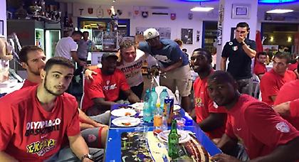 Δείπνο με Πέτγουεϊ και το… κουτάβι του