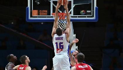 Τα’ σπασε ο Γκομπέρ (video)