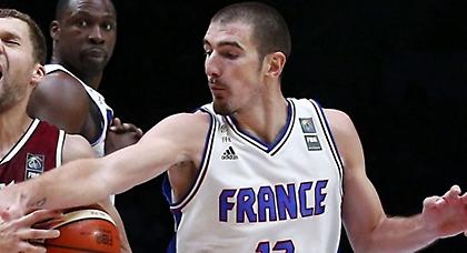 Θα «ψάξει» την επιστροφή στο NBA ο Ντε Κολό