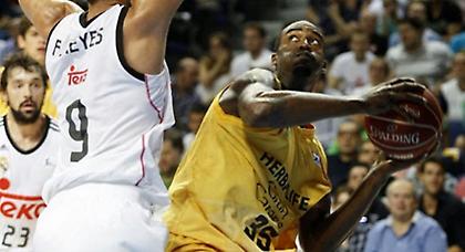 «Πονοκέφαλος» για τον Θ. Αντετοκούνμπο