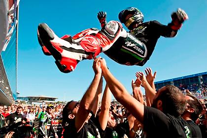 Ο Jonathan Rea παγκόσμιος πρωταθλητής SBK με την Kawasaki