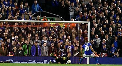 Περίγελος για το μαλλί του (pics)