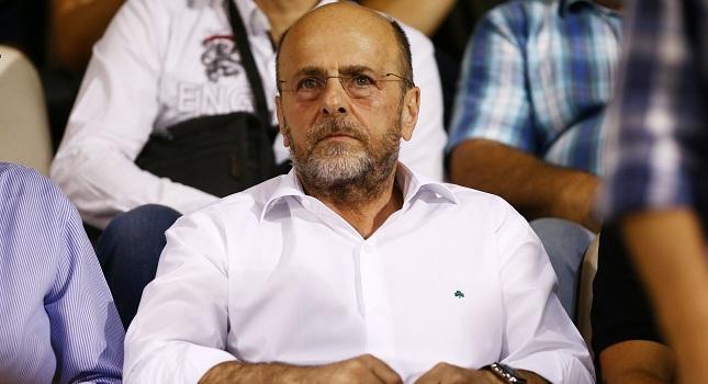 Καλύπτει το άνοιγμα, αλλά όχι με δάνειο!