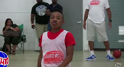 Ο απίθανος εγγονός του Μάγκσι Μπογκς (video)