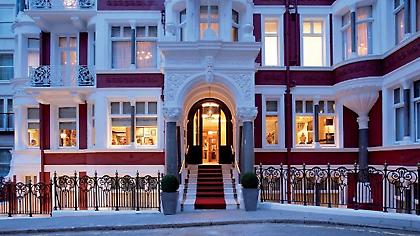 Κλείνεις σουίτα και την πληρώνεις σαν... απλό δωμάτιο