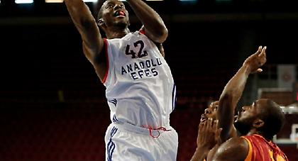 Ο Ντάνστον νίκησε Λάσμε και Ντόρσεϊ