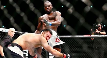 Βάναυσο νοκ-άουτ στο UFC (video)