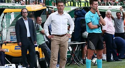 Οι άθλιοι, η «γιούχα» κι ο Αναστασίου