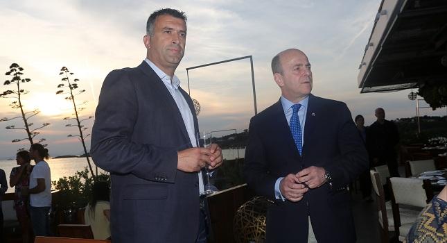 «Συνεχίζουμε όλοι μαζί ενωμένοι»