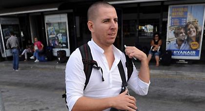 Η «γυμνή» απάντηση του Κόκε (pic)