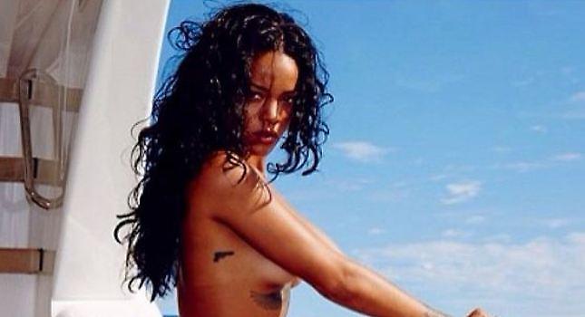 Τα (ξανα)έδειξε όλα η Ριάνα! (pics)
