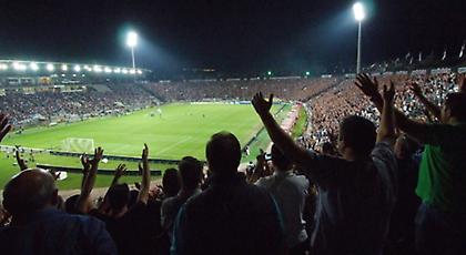 Με διαβατήριο στη «θύρα 8» της Τούμπας