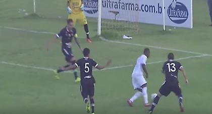 To πιο «μούφα» πέναλτι του μήνα (και με τεράστια διαφορά)