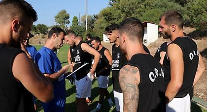 Για καλό και για κακό, ο Σεροπιάν χαιρέτησε