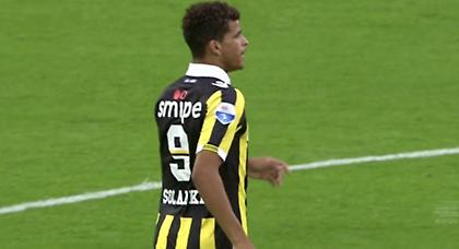 Ο… μικρός τον έκανε χαζό (vid)