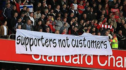 Οπαδοί ενωμένοι, ποτέ χρεωμένοι