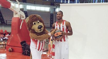 Μοντέλα οι παίκτες του Ολυμπιακού (pics)