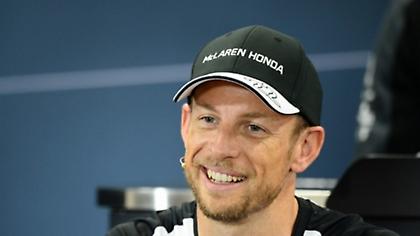 Κι όμως, έμεινε στη McLaren ο Μπάτον!