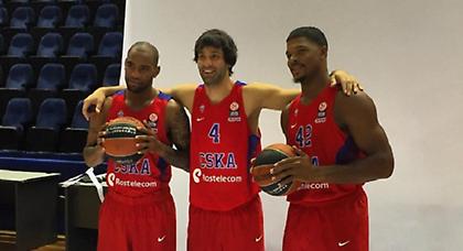 Ο Χάινς δεν έχει… κόμπλεξ (pic)