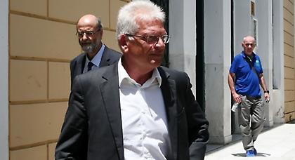 Κανένας περιοριστικός όρος σε Σαρρή!
