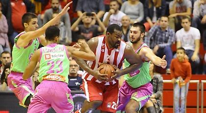 Διέλυσε με «Σόφο» ο Ερυθρός Αστέρας την Μπουντούτσνοστ