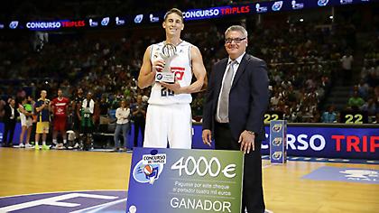 Πιο γρήγορο πιστόλι ο Κάρολ (video)