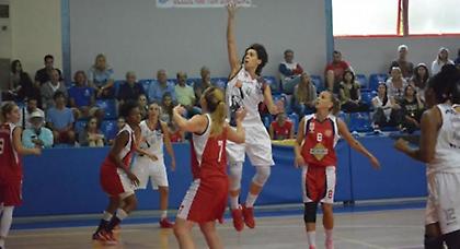 Πρόκριση για Πρωτέα Βούλας