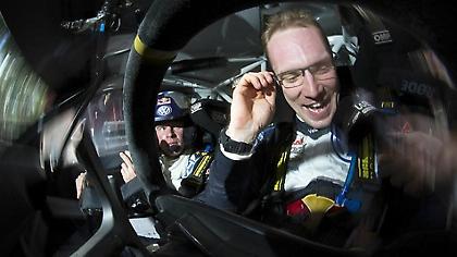 Θρίαμβος Λάτβαλα