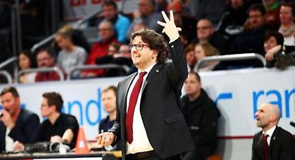 Δεν το… κουνάει ο Τρινκιέρι