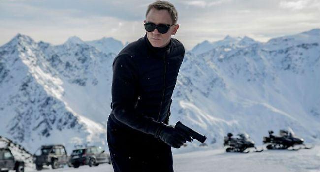 Στη νέα ταινία του James Bond κατέστρεψαν αυτοκίνητα αξίας 30 εκατομμυρίων ευρώ!