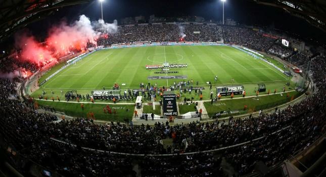 Γι’ αυτό υπήρξε ταλαιπωρία έξω από την Θύρα 4