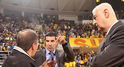 Βγαίνει μισή… τετράδα