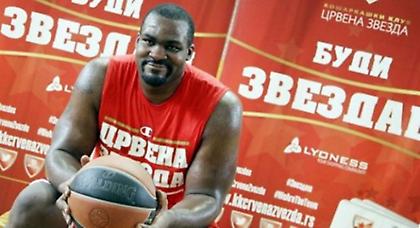 Πάρτι Ερυθρού Αστέρα με… ολίγη από Σόφο