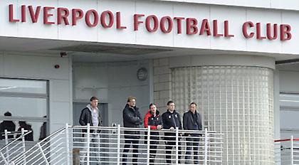 Σήκωσε μανίκια ο Κλοπ (pics/video)