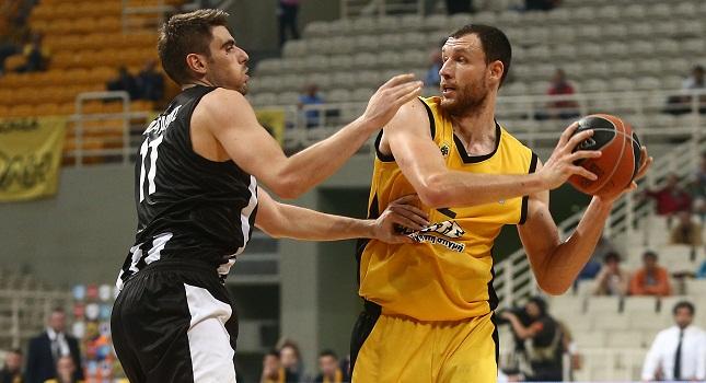 Μαυροκεφαλίδης: «Βαριά η φανέλα της ΑΕΚ»