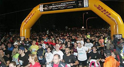 Τρέχει… νύχτα η Θεσσαλονίκη! (pics)