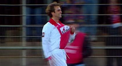 Τα 5 καλύτερα γκολ του ποδοσφαιριστή Κλοπ (video)