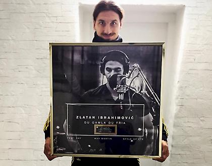 Τρελή απήχηση ο ύμνος του Ζλάταν