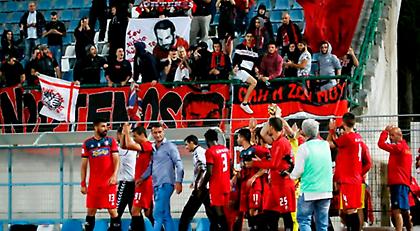 Καταγγέλλει επίθεση στον κόσμο απ' τα ΜΑΤ η Παναχαϊκή!