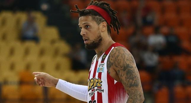 Χάκετ: «Περήφανος που ανήκω στον Ολυμπιακό»