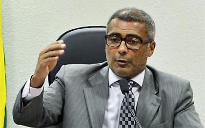 Ρομάριο: «Ο Πλατινί συνεργαζόταν για χρόνια με τη μαφία της FIFA»