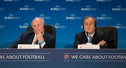 Δεν στηρίζει Πλατινί η Αγγλία!