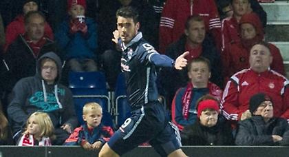 Την πήρε από κάτω…