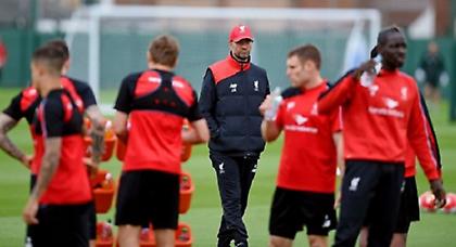 «Κομμένες» οι γυναίκες στο προπονητικό της Λίβερπουλ!